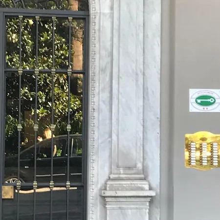 Penzion Affittacamere Chez Domenico La Spezia